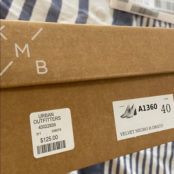 New KMB "Arcilla" Velvet - Picture 6 of 6